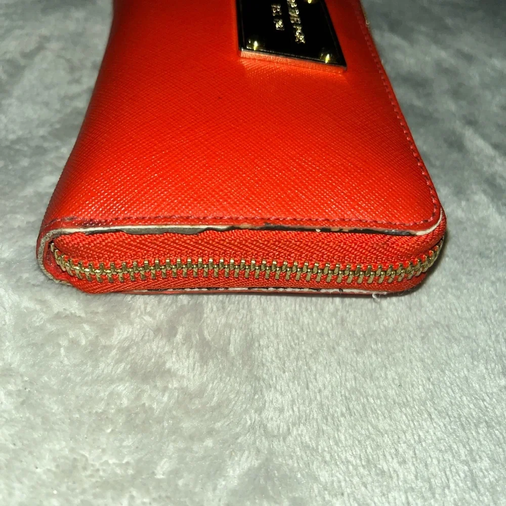 Michael Kors Vibrant Red/ Orange Wallet GUC